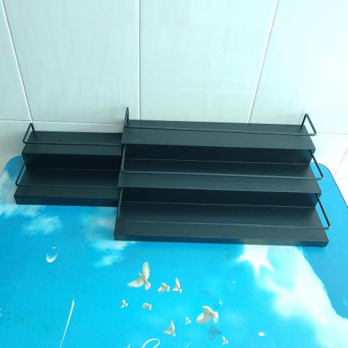 Mehrschichtiger Metall-Stepper Gewürzregal Organizer, verstellbarer Stepper und Schubladen. Kompaktes Design