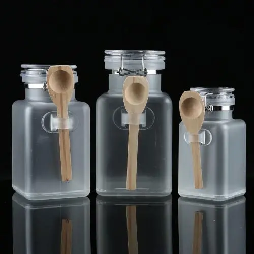 Würfelige kleine Mason-Gläser aus Kunststoff 100ml, 200ml, 300ml mit abgerandeten Deckeln, luftdicht, für Gewürze, Kräuter, Gewürze, Hobby, Basteln – mit Holzschnitzmesser