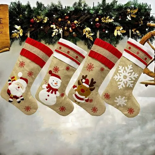 2020 Weihnachten Dekorationen Weihnachtsstrumpf Geschenktasche alter Mann Schneemann Hirsch Schneeflocken Leinen Weihnachtsstrumpf