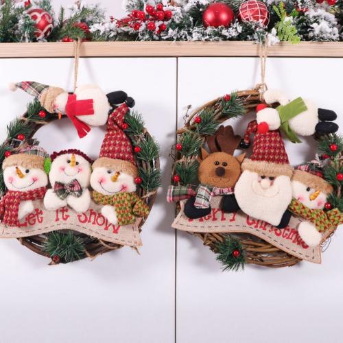 Christmas decorations, Christmas decorations, wreaths, dolls, vine rings, Christmas tree pendants, window dressing props, wreaths Christmas decorations, Christmas decorations, wreaths, dolls, vine rings, Christmas tree pendants, window dressing props, wreaths