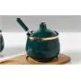 Ensemble de trois pots de condiments en céramique émeraude, style européen miniature. Ensemble de trois pots de condiments en céramique émeraude, style européen miniature.
