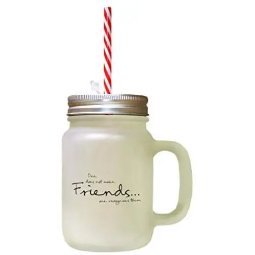 Un verre en verre Mason glacé avec paillis, Un verre en verre Mason glacé avec paillis,
