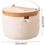 Bol à sucre avec couvercle et cuillère, pot en bois pour assaisonnement, ustensile de cuisine, boîte de rangement pour sel. Bol à sucre avec couvercle et cuillère, pot en bois pour assaisonnement, ustensile de cuisine, boîte de rangement pour sel.
