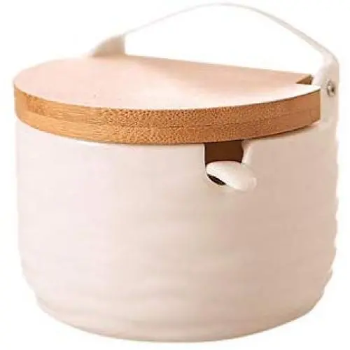 Bol à sucre avec couvercle et cuillère, pot en bois pour assaisonnement, ustensile de cuisine, boîte de rangement pour sel. Bol à sucre avec couvercle et cuillère, pot en bois pour assaisonnement, ustensile de cuisine, boîte de rangement pour sel.
