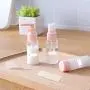 Vitog Reiseflaschen Set, TSA-Freigegeben, Leckdicht, Tragbare Kosmetikbehälter Set, Klare BPA-freie PET Behälter für Lotion, Shampoo, Creme, Seife, Set von 11