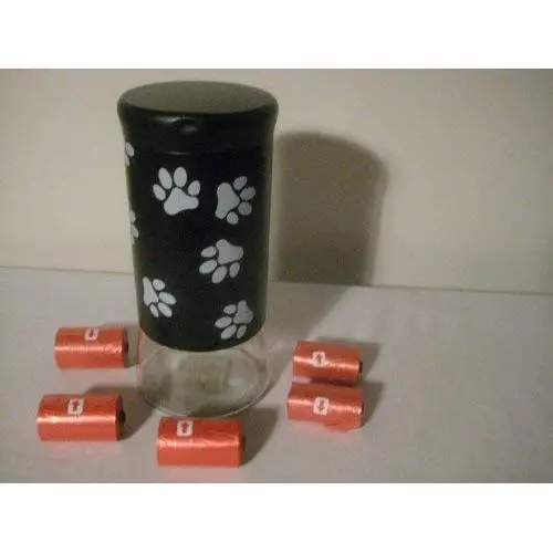 Housewares International 9-1/4-Inch Glass Pet Treats and Snacks Storage Jar, Black Background & Free Dog Waste Bags 5 bags Housewares International 9-1/4-Inch Glass Pet Treats and Snacks Storage Jar, Black Background & Free Dog Waste Bags 5 bags