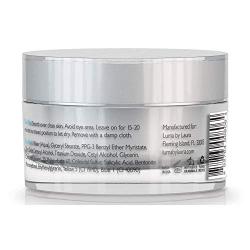 Luma Mask - Facial Mask For Deep Pore Cleansing & Blemishes