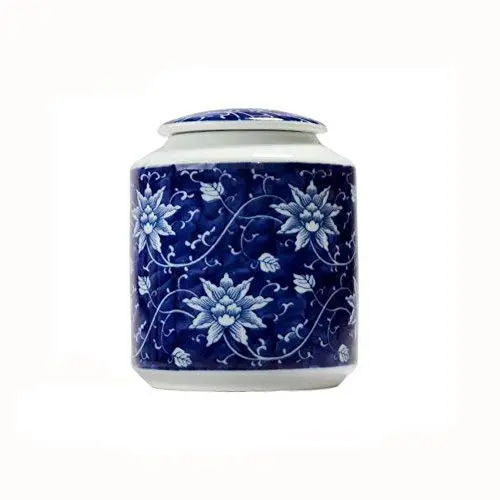 East Majik Chinese Retro Blue and White Porcelain Storage Jars Tea Tins East Majik Chinese Retro Blue and White Porcelain Storage Jars Tea Tins