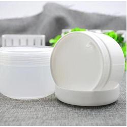 erioctry 5Oz (150g) Refillable Plastic Make-up Cosmetic Jars Empty Face Cream Eye Shadow Lip Balm Lotion Storage Container Pot Bottle Case Holder with Dome Lids (Pack of 3) (White)