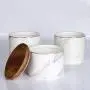 Ensemble de bocaux en céramique blanche Sunddo pour la cuisine pour café, thé, sucre, 3 pièces, contenants de stockage alimentaires avec couvercle en bambou étanche – Design moderne marbré, contenants en porcelaine, cadeau pour femmes, épouse.