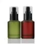 Bouteille en verre glacée de 30 ml/1 oz vide avec pommeau noir en plastique et couvercle anti-poussière - Contenant réutilisable pour nettoyant facial, gel douche, essence pour les yeux, stockage pour articles de toilette quotidiens (Vert) Bouteille en verre glacée de 30 ml/1 oz vide avec pommeau noir en plastique et couvercle anti-poussière - Contenant réutilisable pour nettoyant facial, gel douche, essence pour les yeux, stockage pour articles de toilette quotidiens (Vert)
