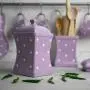 Bocal en céramique artisanal violet et blanc motifs pois 900ml / 31.5oz avec couvercle | Bocal de cuisine, bocal à biscuits, cadeau d’amitié.