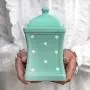Bocal en céramique artisanal bleu turquoise et blanc à motifs de pois, grand (900ml/31.5oz) – idéal pour le stockage, les biscuits, cadeau de maison. Bocal en céramique artisanal bleu turquoise et blanc à motifs de pois, grand (900ml/31.5oz) – idéal pour le stockage, les biscuits, cadeau de maison.