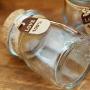 BESTONZON Glas Favorgläser mit Korkstopfen, Mason Jar mit personalisierten Etiketten und String – Ideal für Süßigkeiten, Kerzen, Hochzeit, 12 Stück, 100 ml