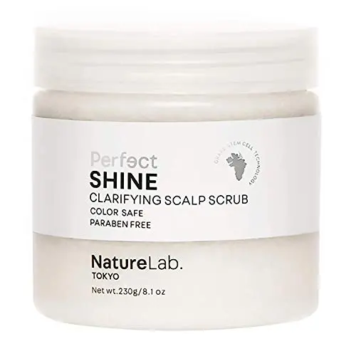 NatureLab Tokyo Perfect Shine Clarifying Scalp Scrub – Exfoliant pour Cuir Chevelu au Sucre + Hyaluronique + Perles Iridescentes, Detox et Elimination des Accumulations pour des Cheveux Brillant (230g) NatureLab Tokyo Perfect Shine Clarifying Scalp Scrub – Exfoliant pour Cuir Chevelu au Sucre + Hyaluronique + Perles Iridescentes, Detox et Elimination des Accumulations pour des Cheveux Brillant (230g)