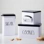 Rae Dunn Cookie Tin Schwarz-Weiß Design mit Keksen Stempel