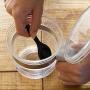 Kitchen Seasoning Bottle Acrylic Household Salt Shaker Spice Jar With Spoon Sealed Moisture-proof Seasoning Box Tank Condiment bottles (Color : Gray)