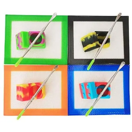 Matrice en Silicone SZBS 9ml, Boîtes Cube en Silicone avec Rod Métallique (Couleur Aléatoire) Matrice en Silicone SZBS 9ml, Boîtes Cube en Silicone avec Rod Métallique (Couleur Aléatoire)