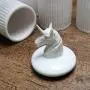 Bocal en céramique blanc licorne 1 pièce, 600 ml (20 oz), bocal de rangement pour thé, café, épices, modélisation animale exquise, pot de rangement décoratif pour la cuisine (Licorne) Bocal en céramique blanc licorne 1 pièce, 600 ml (20 oz), bocal de rangement pour thé, café, épices, modélisation animale exquise, pot de rangement décoratif pour la cuisine (Licorne)