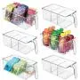 mDesign Kunststoff Küchenschränkchen-Kühlschrank Lebensmittel Lagerbehälter mit Griff – zur Organisation von Einzelverpackungen, Snacks, Lebensmitteln, Obst und Gemüse – Medium, 6er Pack – Klar