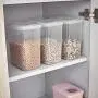 Réservoir de stockage de riz, seau à riz, boîte de rangement en plastique facile à nettoyer, 2,2L (2200ml) Réservoir de stockage de riz, seau à riz, boîte de rangement en plastique facile à nettoyer, 2,2L (2200ml)