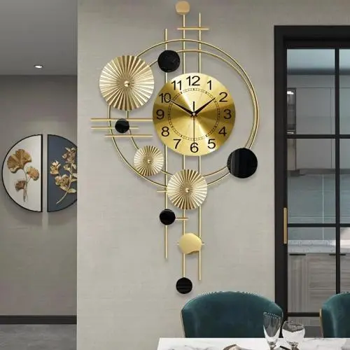 Goldener Eisen Stille Wanduhr – Moderner Nordisch-inspirierter Art Deco Design mit Großen Zahlen, Schwarze & Goldene Geometrische Kreise, Batteriebetrieben, Digitales Display für Wohnzimmer & Zuhause Dekor, Dekorative Wanduhr, Eisenkonstruktion