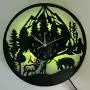 LED Wanduhr | Einzigartiges LED Vinyl Wanduhr | Waldbär Elch Hirsch Wanduhr Berg Haus Wanduhr | Original Geschenk für Wohnzimmer, Schlafzimmer, Büro Dekoration - Perfektes Geschenk für Geburtstag, Muttertag, Frühlingszeit, Abschlussfeier, Weihnachten