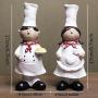 2pcs Kitchen Chef Statue, Fine Retro Country Craft Resin Couple Chef Statue, Used for Home Restaurant Kitchen Bar Decoration, Kitchen Bar Cabinet Cafe Desktop Decoration Gift, Baking Decoration Gift