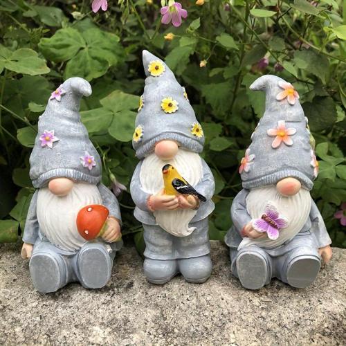[3-Piece Rustic Gnome Statue Set] Resin Gnome Garden Statue: 3-Piece Set, American Rustic Style, Suitable for Indoor and Outdoor Use, No Electricity Required, Brand: Yi Zhitan