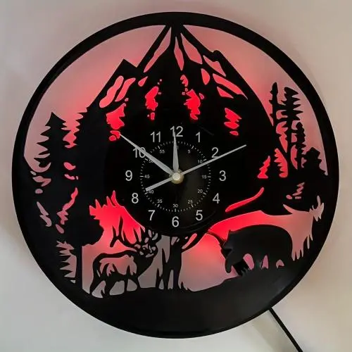 LED Wanduhr | Einzigartiges LED Vinyl Wanduhr | Waldbär Elch Hirsch Wanduhr Berg Haus Wanduhr | Original Geschenk für Wohnzimmer, Schlafzimmer, Büro Dekoration - Perfektes Geschenk für Geburtstag, Muttertag, Frühlingszeit, Abschlussfeier, Weihnachten