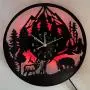LED Wanduhr | Einzigartiges LED Vinyl Wanduhr | Waldbär Elch Hirsch Wanduhr Berg Haus Wanduhr | Original Geschenk für Wohnzimmer, Schlafzimmer, Büro Dekoration - Perfektes Geschenk für Geburtstag, Muttertag, Frühlingszeit, Abschlussfeier, Weihnachten