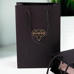 Handmade high quality guarantee gold stamping paper gift packaging bag with custom logo and handles