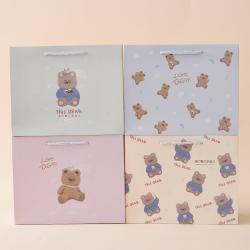 Hot Selling Universal Handmade Custom Printed Logo Paper Gift Packaging Bags With Handles