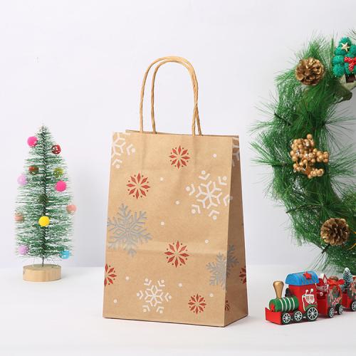Wholesale High Quality Delicate Christmas Color Printing Kraft Paper Gift Bag For Packaging With Custom Logo