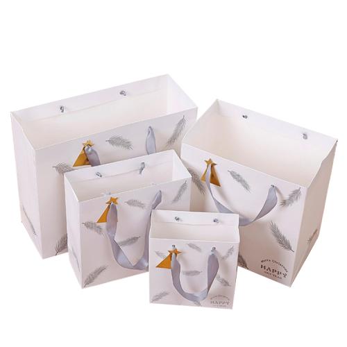 Wholesale Manufacture Custom Logo Printed Reusable Portable Paper Gift Packaging Bag