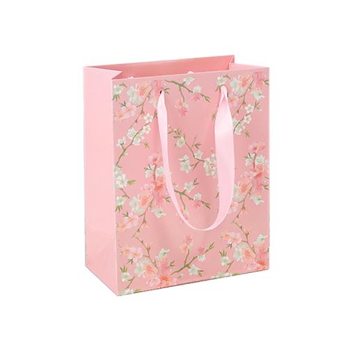 Good Quality Easy Shipping Delicate Environmental Paper Gift Packaging Bags With Ribbon Tie Handle Good Quality Easy Shipping Delicate Environmental Paper Gift Packaging Bags With Ribbon Tie Handle