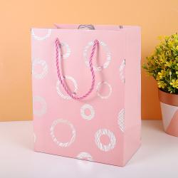 Wholesale Custom High Quality Ivory Board Handle Simple Paper Gift Bags Packaging For Shopping