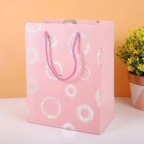 Wholesale Custom High Quality Ivory Board Handle Simple Paper Gift Bags Packaging For Shopping Wholesale Custom High Quality Ivory Board Handle Simple Paper Gift Bags Packaging For Shopping