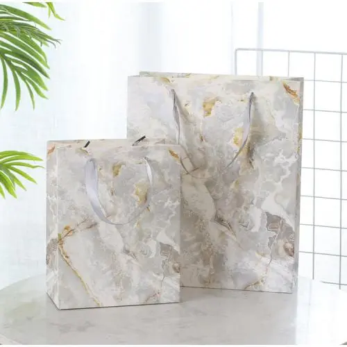 Customized Handmade High Quality Delicate Fancy Paper Gift Bags Packaging With Logo Print Customized Handmade High Quality Delicate Fancy Paper Gift Bags Packaging With Logo Print