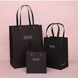 Good Quality Hot Selling Fashion Handmade Recyclable Low Price Paper Gift Packaging Bags With Logo Print