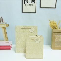 Easy Shipping Reusable Hot Sale Portable Printed Paper Gift Packaging Bag With Handle