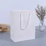 High Quality Wholesale Universal Custom Convenient Eco-friendly Handle Kraft Gift Bag For Packaging