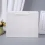 Sacs en papier d'emballage personnalisés avec impression personnalisée, votre propre logo, blanc, impression toile d'araignée, papier personnalisé accepté. Sacs en papier d'emballage personnalisés avec impression personnalisée, votre propre logo, blanc, impression toile d'araignée, papier personnalisé accepté.