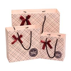Luxury Comercial Elegant Different Color Paper Gift Bags Packaging With Custom Logo