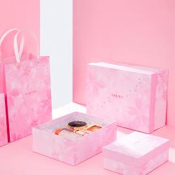 Wholesale High Quality Elegant Romantic Luxury Valentine Gift Rigid Box Packaging With Custom Logo