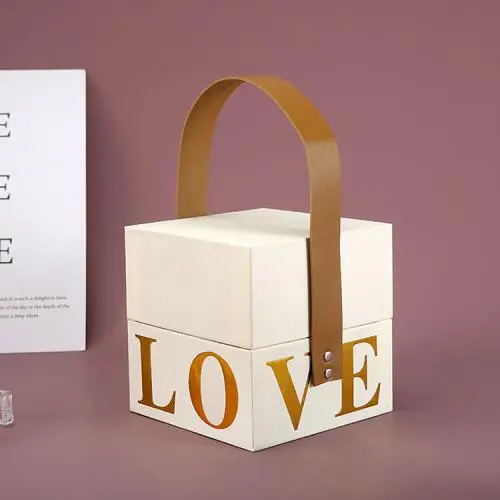 Boîtes Cadeaux Rigides Personnalisées sur Mesure avec Logo et Poignée – Vente Flash !