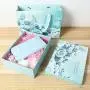 Boîte Cadeau Romantique de Luxe Personnalisée de Carton Haute Qualité avec Poignée - Sac en Carton. Boîte Cadeau Romantique de Luxe Personnalisée de Carton Haute Qualité avec Poignée - Sac en Carton.