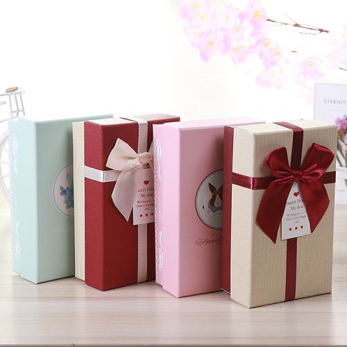 2021 Customized Luxury Design Cardboard Gift Packaging Box With Ribbon