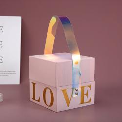 Hot-selling Customized Size Logo Rigid Cardboard Gift Packaging Box With Handle