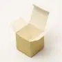 Boîte d'emballage en carton décoratif personnalisée avec revêtement pour produits de soins de la peau. Boîte d'emballage en carton décoratif personnalisée avec revêtement pour produits de soins de la peau.